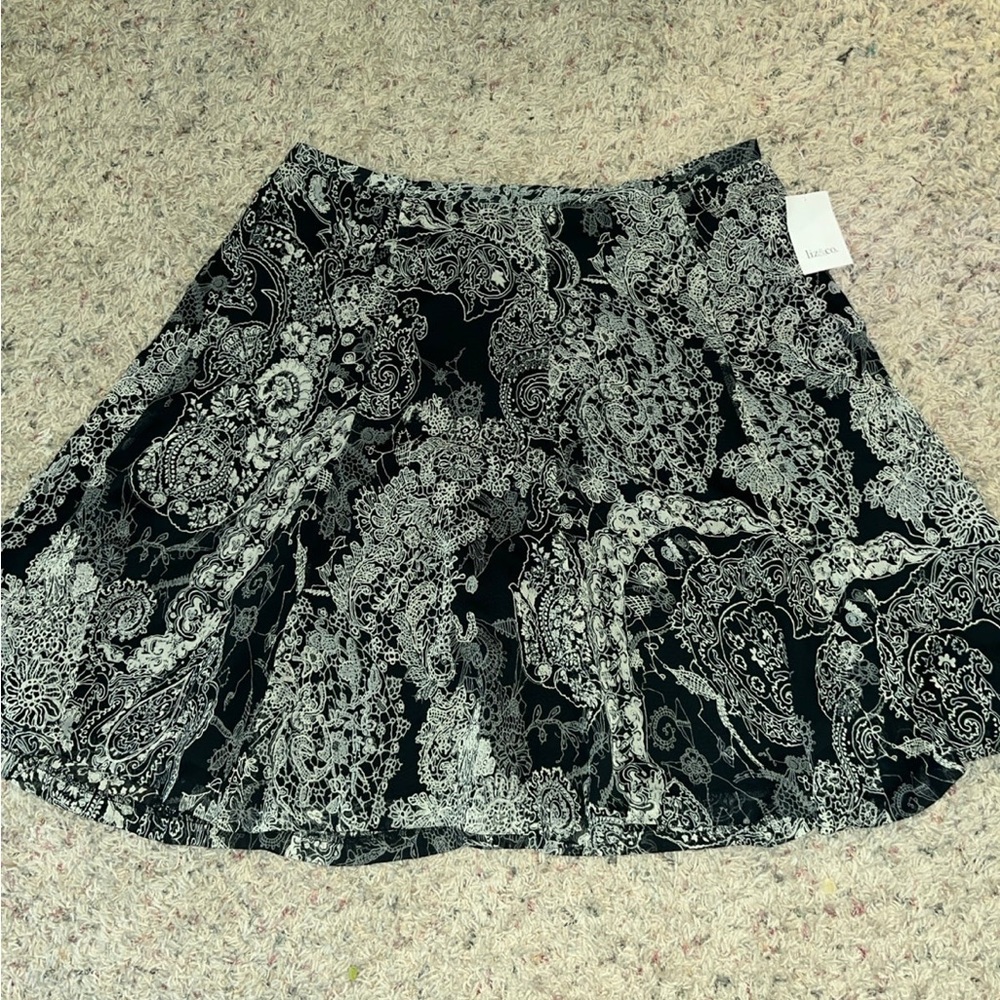 NWT Liz & co mini skirt size 18